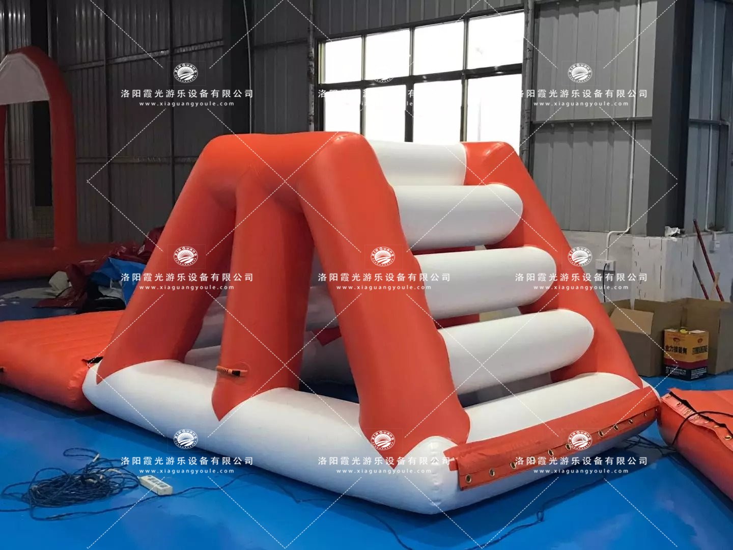 秀峰水上闯关设施
